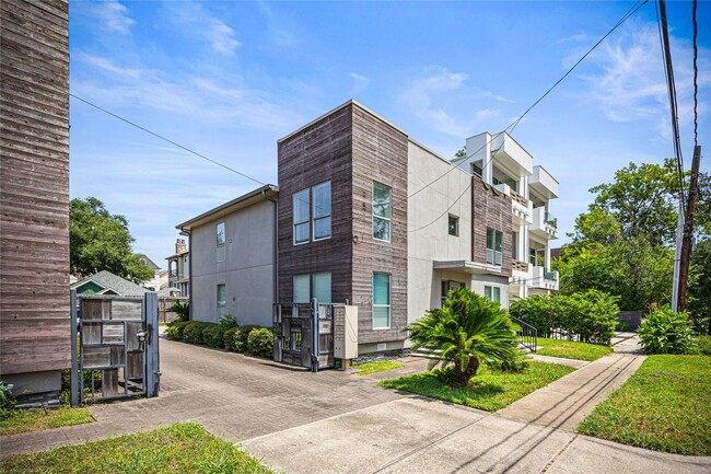 property at 1710 Maryland St