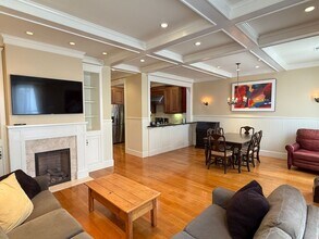 1330 Sanchez St in San Francisco, CA - Building Photo - Building Photo