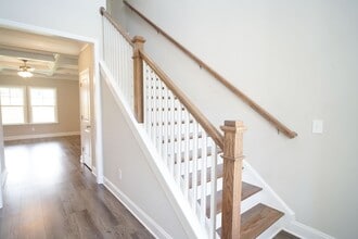 406 Matthew Ln in Martinez, GA - Building Photo - Building Photo