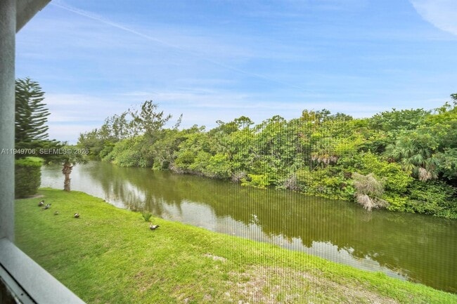 100 Northampton E in West Palm Beach, FL - Building Photo - Building Photo