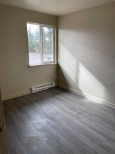 661 8th Ave E N-Unit -12 in Columbia Falls, MT - Building Photo - Building Photo