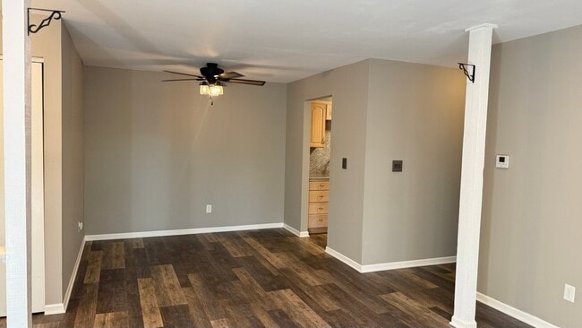 567 Somerset Ln, Unit 8 in Crystal Lake, IL - Building Photo - Building Photo