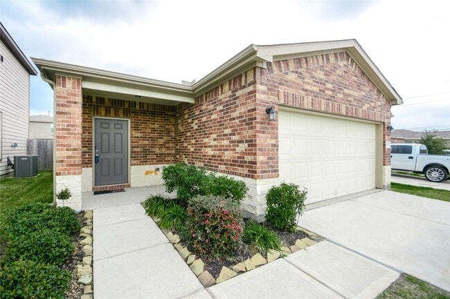 4414 Iron Horse Dr in Houston, TX - Foto de edificio - Building Photo