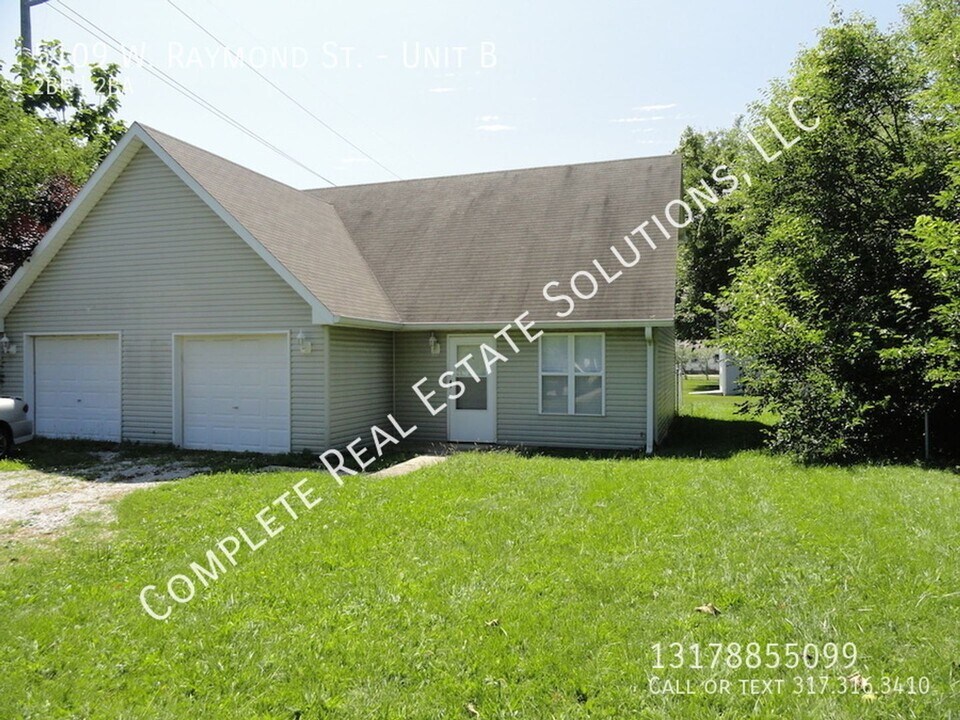 5109 W Raymond St in Indianapolis, IN - Building Photo
