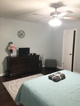 555 N Dupont Ave, Unit 94 in Nashville, TN - Building Photo - Building Photo