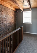 145 South St, Unit 3 in Athens, GA - Foto de edificio - Building Photo