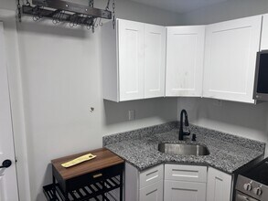 2747 Washington Ave in Granite City, IL - Building Photo - Building Photo