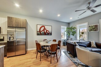 5117 S Kenwood Ave in Chicago, IL - Building Photo - Building Photo