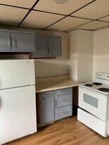 107 Powell Ave, Unit 4 in Cresson, PA - Building Photo