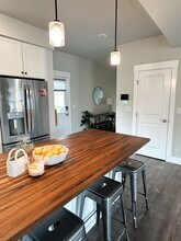 13844 Akers Cir in Anchorage, AK - Building Photo - Building Photo