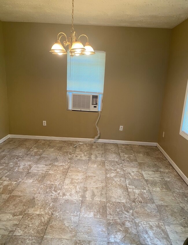 4910 Sunnybrook Dr in Jackson, MS - Building Photo - Building Photo