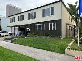 517 S Kenmore Ave in Los Angeles, CA - Building Photo