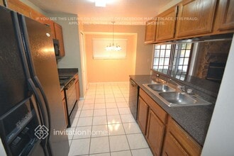 5641 Westview Dr in Orlando, FL - Building Photo - Building Photo