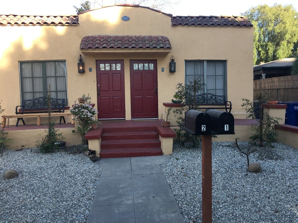 3430 Cattaraugus Ave, Unit 2 in Culver City, CA - Building Photo