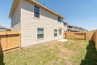 4211 Farmers Pass Rd in Houston, TX - Building Photo - Building Photo