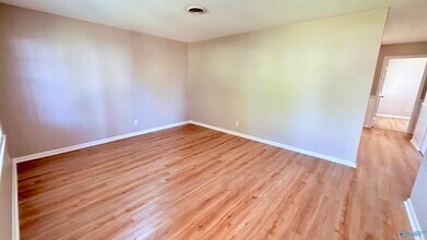 105 Superior Ave SE in Huntsville, AL - Building Photo - Building Photo