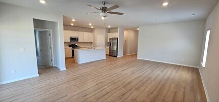 204 Fenwick Pl in Harvest, AL - Building Photo - Building Photo