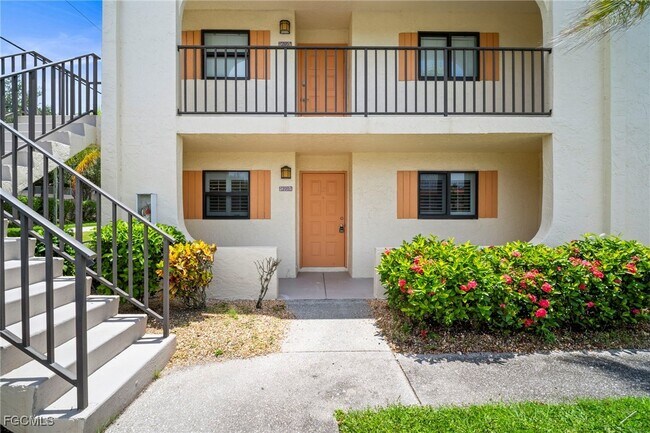 16380 Dublin Cir in Ft. Myers, FL - Building Photo - Building Photo
