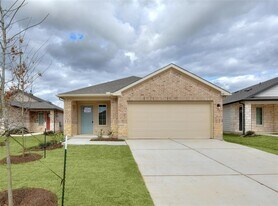708 Roaring Fork Ln in Bastrop, TX - Building Photo