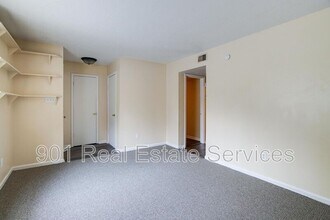 2996 Stage Park Pl in Bartlett, TN - Building Photo - Building Photo