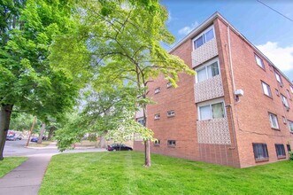 33 Gray St in Hartford, CT - Building Photo - Building Photo