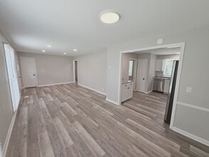 919 Rexdale Dr in Nashville, TN - Building Photo - Building Photo