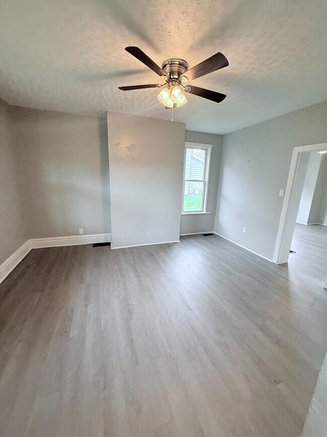 422 E Reynolds St in New Castle, PA - Building Photo - Building Photo