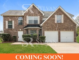 4808 Triger Ln in Fairburn, GA - Building Photo