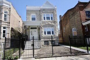 7413 S Princeton Ave in Chicago, IL - Building Photo