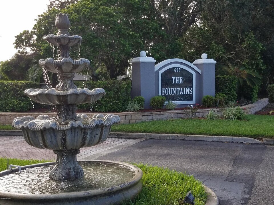 695-A1A A1A N in Ponte Vedra Beach, FL - Building Photo