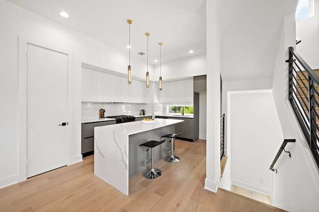 property at 1607 Barbee St