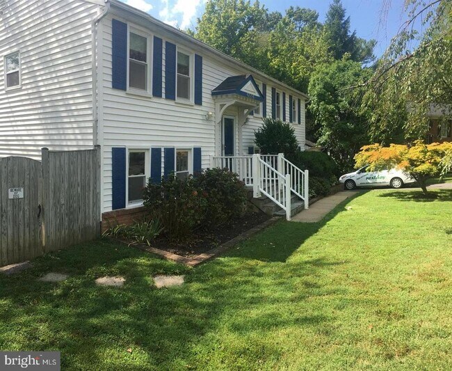property at 6516 Cape Ct