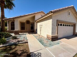 3068 N 83rd Pl in Scottsdale, AZ - Building Photo - Building Photo