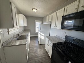 1414 Iowa St in Davenport, IA - Building Photo - Building Photo