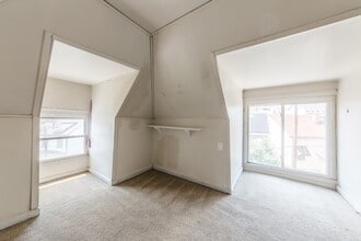 150 St Paul St in Pittsburgh, PA - Building Photo - Building Photo