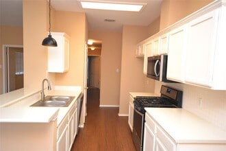 3108 Kissatchie Trail in Round Rock, TX - Building Photo - Building Photo