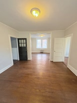 1611 Hampton Blvd, Unit C1 in Norfolk, VA - Building Photo