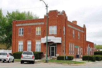 535 Flats in Minden, NE - Foto de edificio - Other