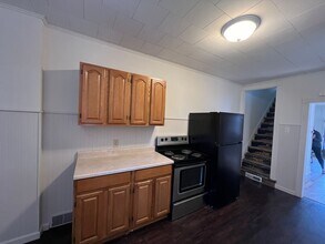 22 S Hull St in Sinking Spring, PA - Building Photo - Building Photo