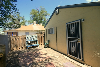 1401 Silver Ave SE in Albuquerque, NM - Building Photo