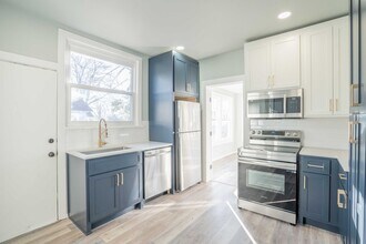 1705 S Quaker Ave in Tulsa, OK - Building Photo - Building Photo