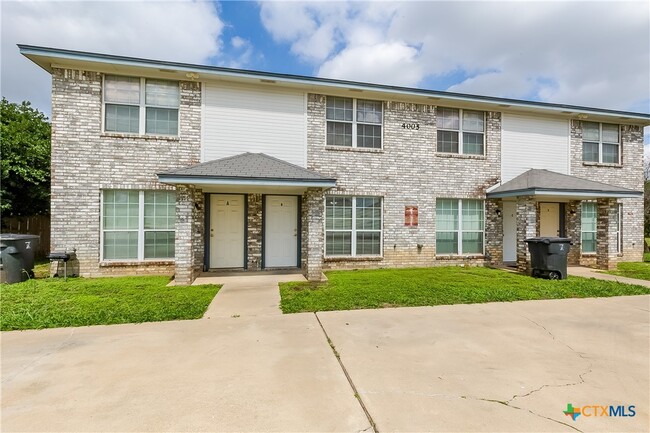 property at 4005 Doraine Ct