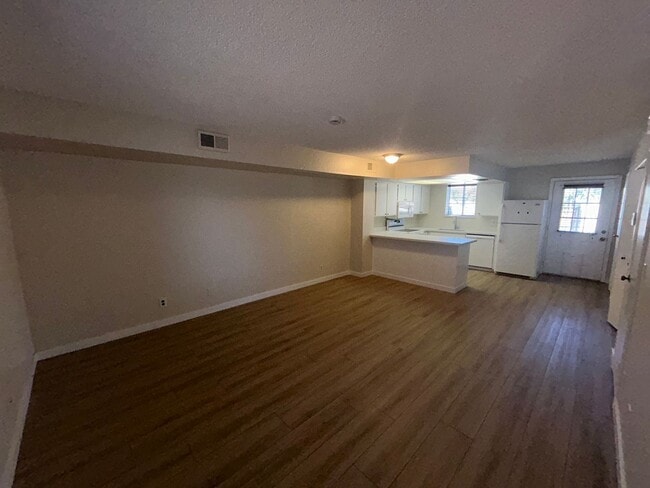 6104 W Townley Ave in Glendale, AZ - Building Photo - Building Photo