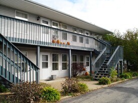 1929 Victory St, Unit 4 in La crosse, WI - Building Photo