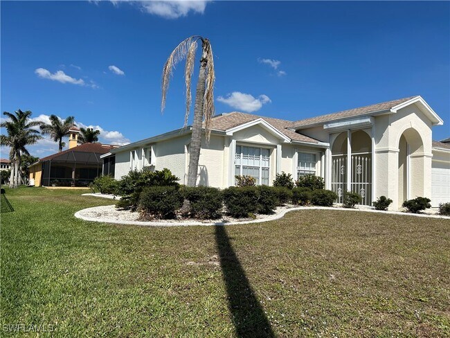 1909 SW 47th Terrace in Cape Coral, FL - Building Photo - Building Photo