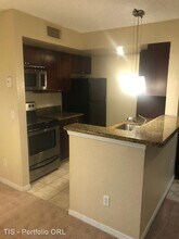 5124 Conroy Rd in Orlando, FL - Building Photo - Building Photo