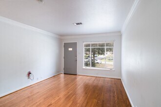 3014 Attridge Rd in Houston, TX - Building Photo - Building Photo