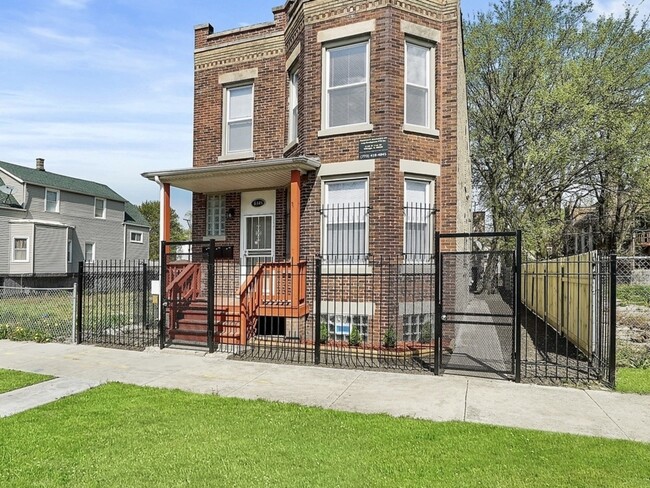 property at 6345 S Winchester Ave