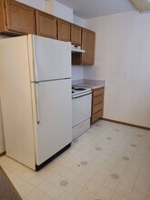 1306-1308 Shaker Pl in Moses Lake, WA - Building Photo - Building Photo