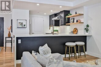 211 St Patrick St in Toronto, ON - Building Photo - Building Photo